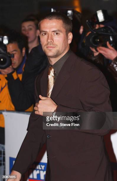 Footballer Michael Owen arrives at the "Daily Mirror's Pride Of Britain Awards" at the London Hilton Hotel on March 15 in London. The sixth annual...