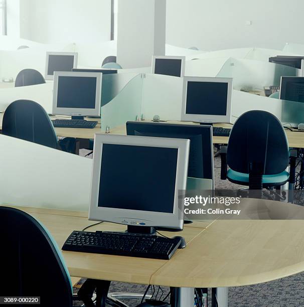 Computer Rowls Rows Of Computers In Office High-Res Stock Photo - Getty Images