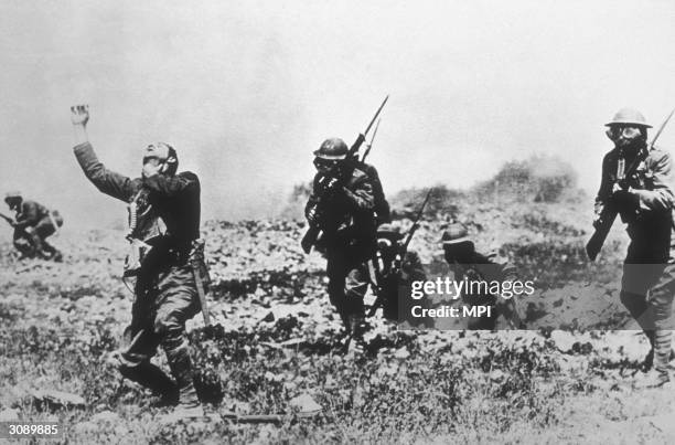 Poison Battle 97 World War 1 Poison Gas Stock Photos, High-Res Pictures, and Images ...