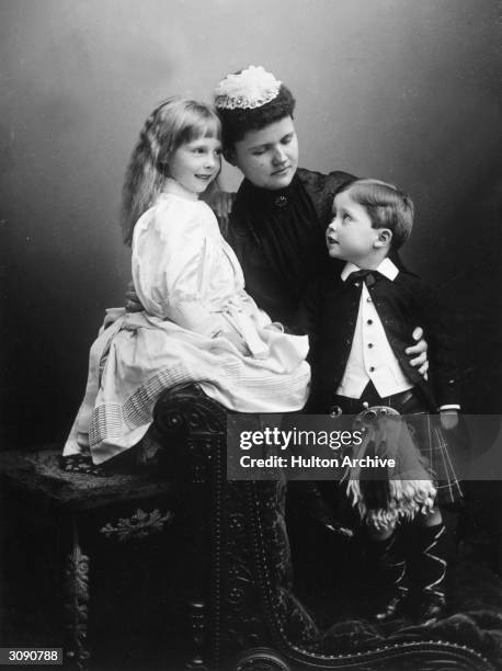 Helen, Duchess of Albany , the wife of Prince Leopold with their two children, Princess Alice, Countess of Athlone and Charles Edward of Albany, Duke...