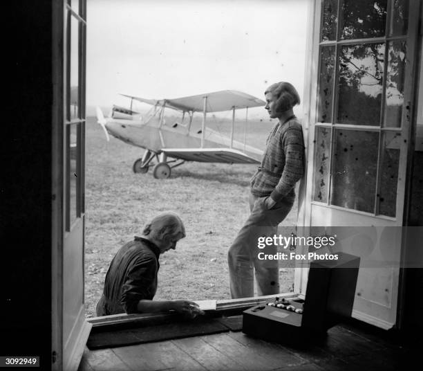 Dorpthy Knode 342 Dorothy Fox Stock Photos, High-Res Pictures, and Images - Getty Images