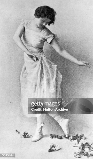 Isadora Duncan performing a classical Greek dance.