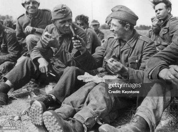 German Field Rations 2,818 Ww2 German Uniform Stock Photos, High-Res Pictures, and Images ...