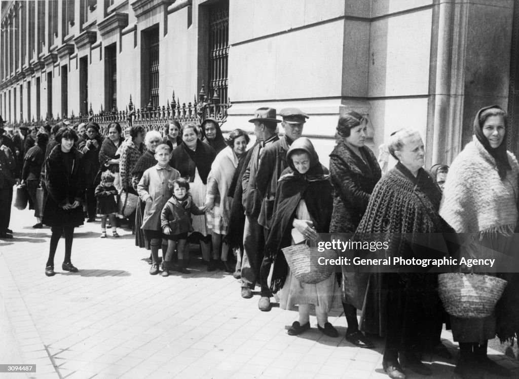 Bread Queue