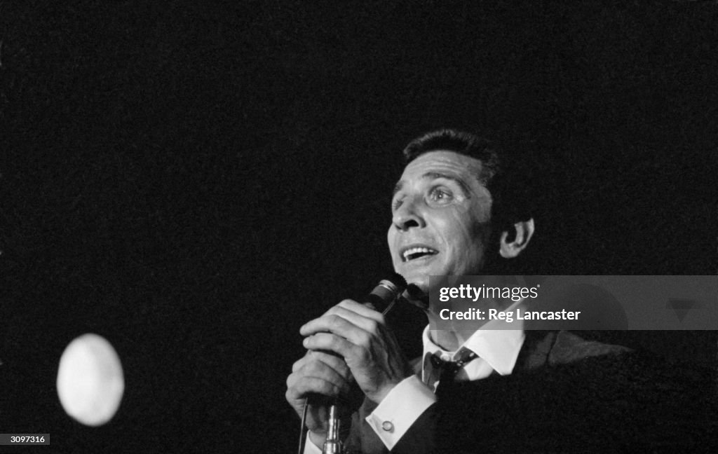 Gilbert Becaud