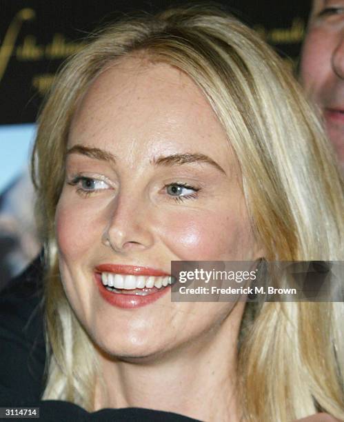 Chynna Chynna Brown Photos and Premium High Res Pictures - Getty Images