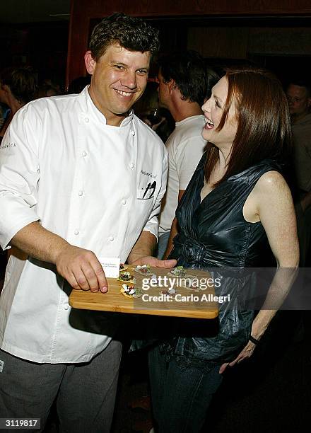 Actress Julianne Moore and chef Ben Ford at the 'Comedy For A Cure' event at the Laugh Factory March 21, 2004 in Los Angeles, California. The event...