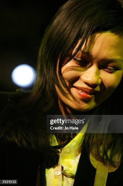 20 Bic Runga In Store Gig Stock Photos, High-Res Pictures, and Images ...