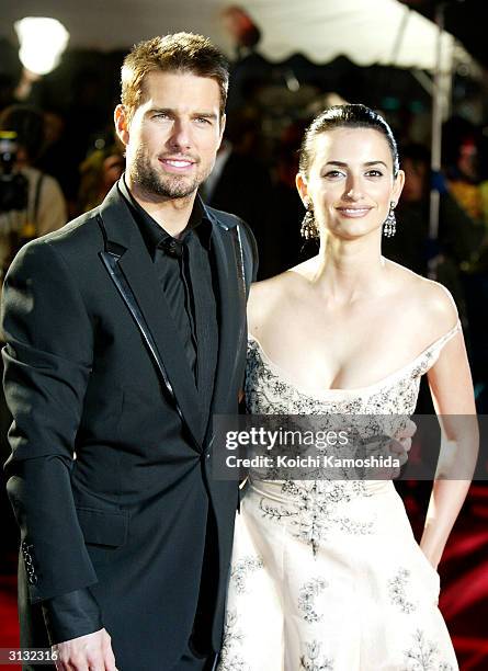 Actors Tom Cruise and Penelope Cruz attend the Japanese premiere of the film "Last Samurai" November 20, 2003 in Tokyo, Japan. It was announced today...