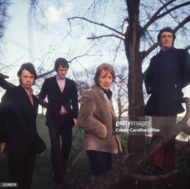 Modrock Cast Mod Band Photos and Premium High Res Pictures - Getty Images