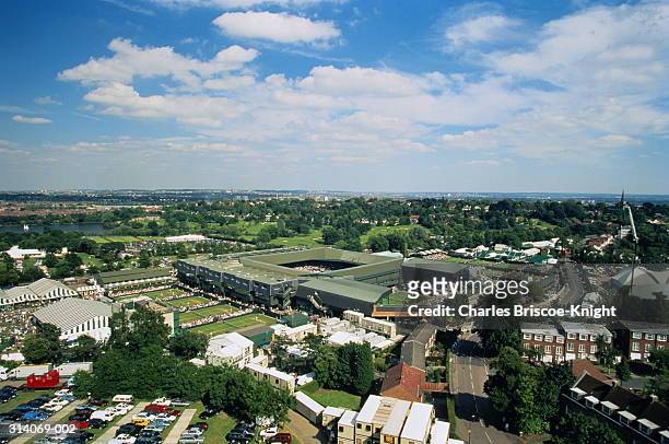 uk,london,wimbledon tennis club, view across courts in summer - empty wimbledon stock pictures, royalty-free photos & images