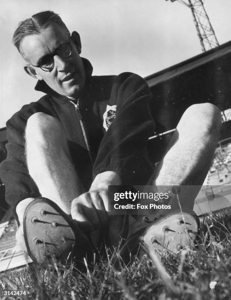 Sydney Wooderson Photos and Premium High Res Pictures Getty Images