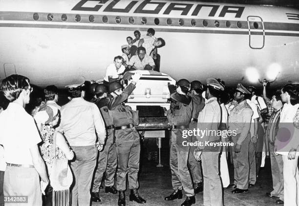 Coffin containing the bodies of two Cuban teachers, Pedro Pablo Rivera and Barbaro Rodriguez Hernandez, killed by couterrevolutionary Somocist bands...