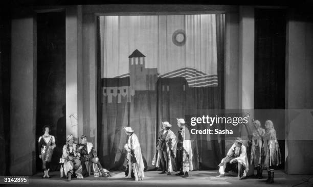 Scene from a production of 'Romeo and Juliet' at the Regent Theatre, produced by HK Ayliff and featuring John Gielgud .