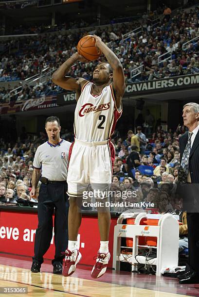 Dajuan Wagner of the Cleveland Cavaliers shoots a jumper during the game against the Utah Jazz on March 19, 2004 at Gund Arena in Cleveland, Ohio....
