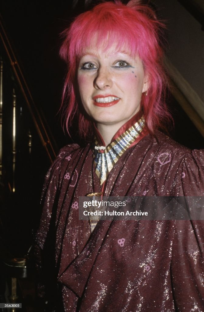 Zandra Rodes Logo Fashion designer Zandra Rhodes at a Women of the Year luncheon. News ...