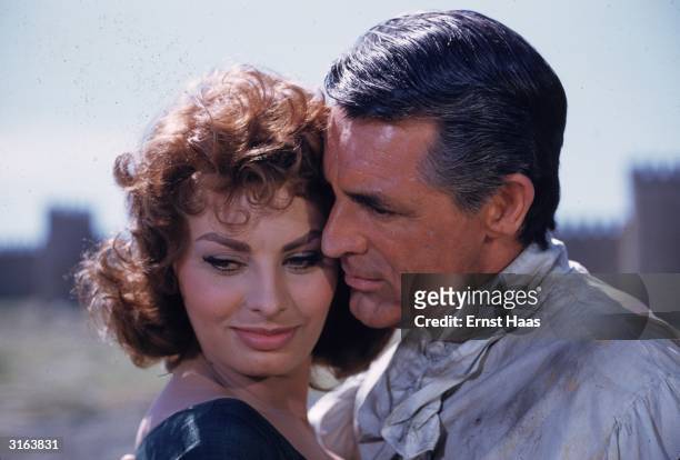 Italian actress Sophia Loren stars with Cary Grant in the United Artists production of 'The Pride and The Passion', directed by Stanley Kramer.