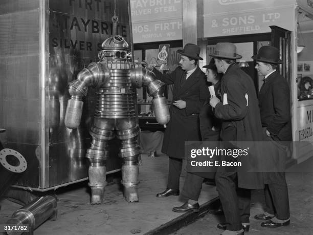 1925 Inventions 1925 Inventions Photos and Premium High Res Pictures - Getty Images