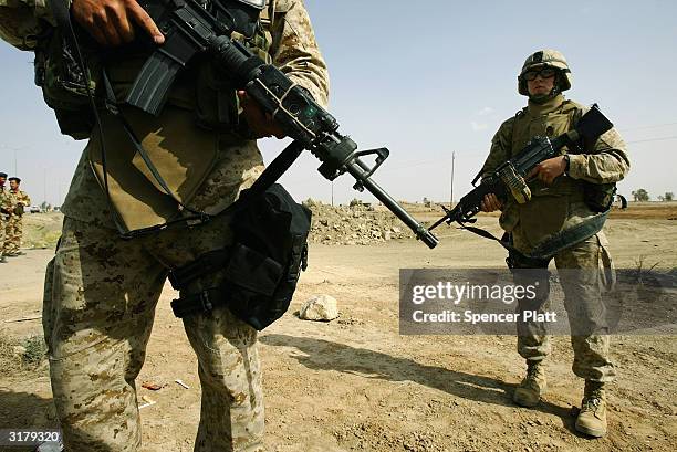 Army Contractor 131 Civilian Contractor Us Military Stock Photos, High-Res Pictures ...