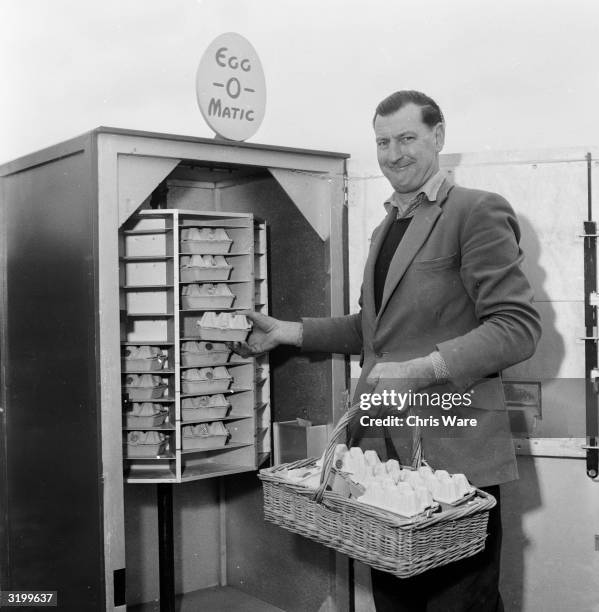 Egg 1960 Photos and Premium High Res Pictures - Getty Images