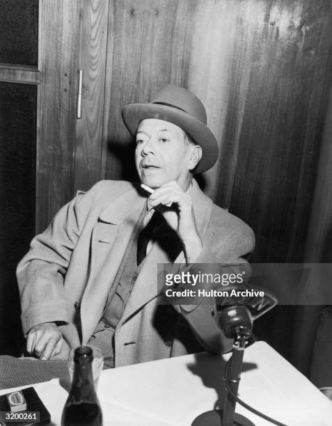 American songwriter Cole Porter appears on radio station AFN.