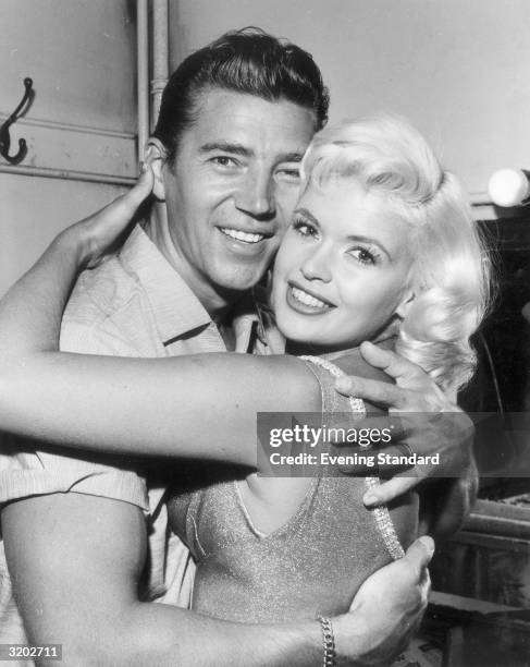 American actress Jayne Mansfield with her husband, the Hungarian actor Mickey Hargitay.