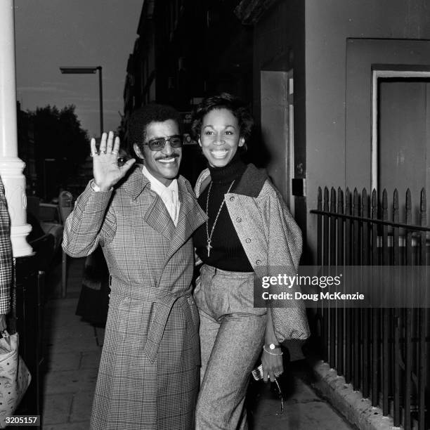 American dancer, vocalist and actor Sammy Davis Jnr and his wife, singer Altovise Gore.