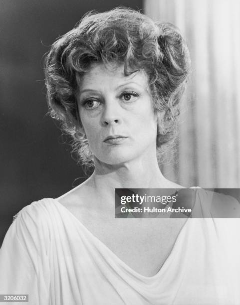 Headshot of British actor Maggie Smith as Thetis in Desmond Davis' 'Clash of the Titans'.