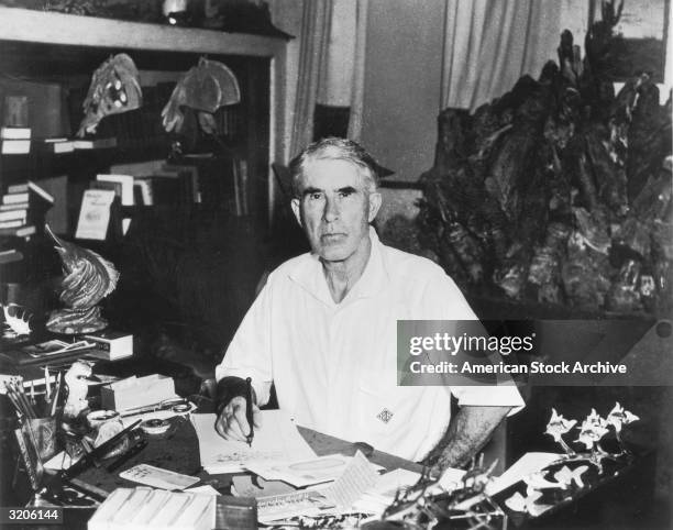 Writer Zane 416 Zane Grey Photos & High Res Pictures - Getty Images