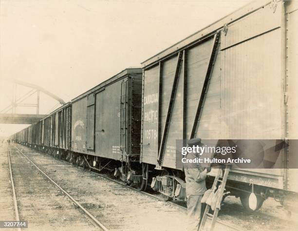86 Grain Rail Car Stock Photos, High-Res Pictures, and Images - Getty ...