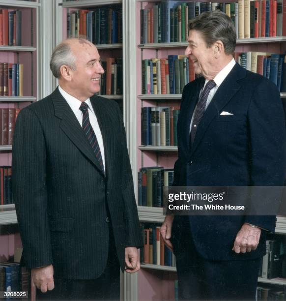 Portrait of Soviet secretary general Mikhail Gorbachev and US president Ronald Reagan at a Summit meeting in Washington, D.C.