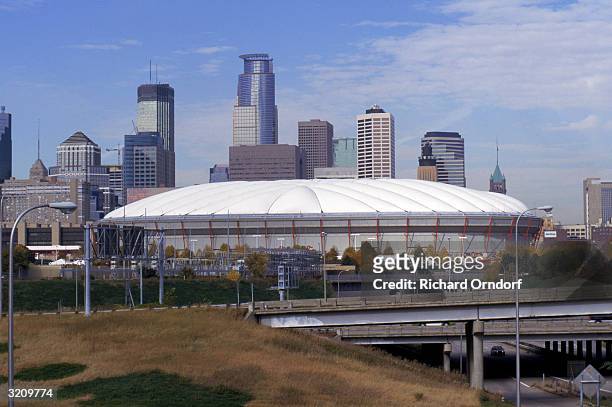 General view of the exterior of the Minnesota Metrodome during the 1999 MLB season in Minneapolis, Minnesota.