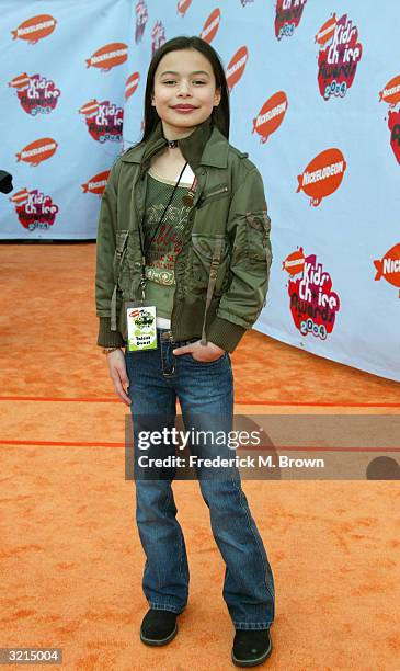 Actress Miranda Cosgrove attends Nickelodeon's 17th Annual Kids' Choice Awards at Pauley Pavilion on the campus of UCLA, April 3, 2004 in Westwood,...