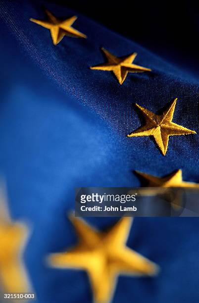embroidered european union (eu) flag, close-up of stars - european union flag 個照片及圖片檔