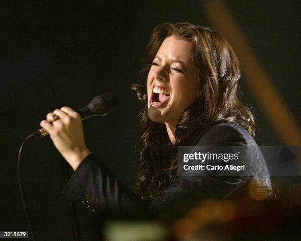 Singer Sarah McLachlan performs onstage at the 2004 Juno Awards at Rexall Place on April 4, 2004 in Edmonton, Alberta, Canada. The Junos celebrate...