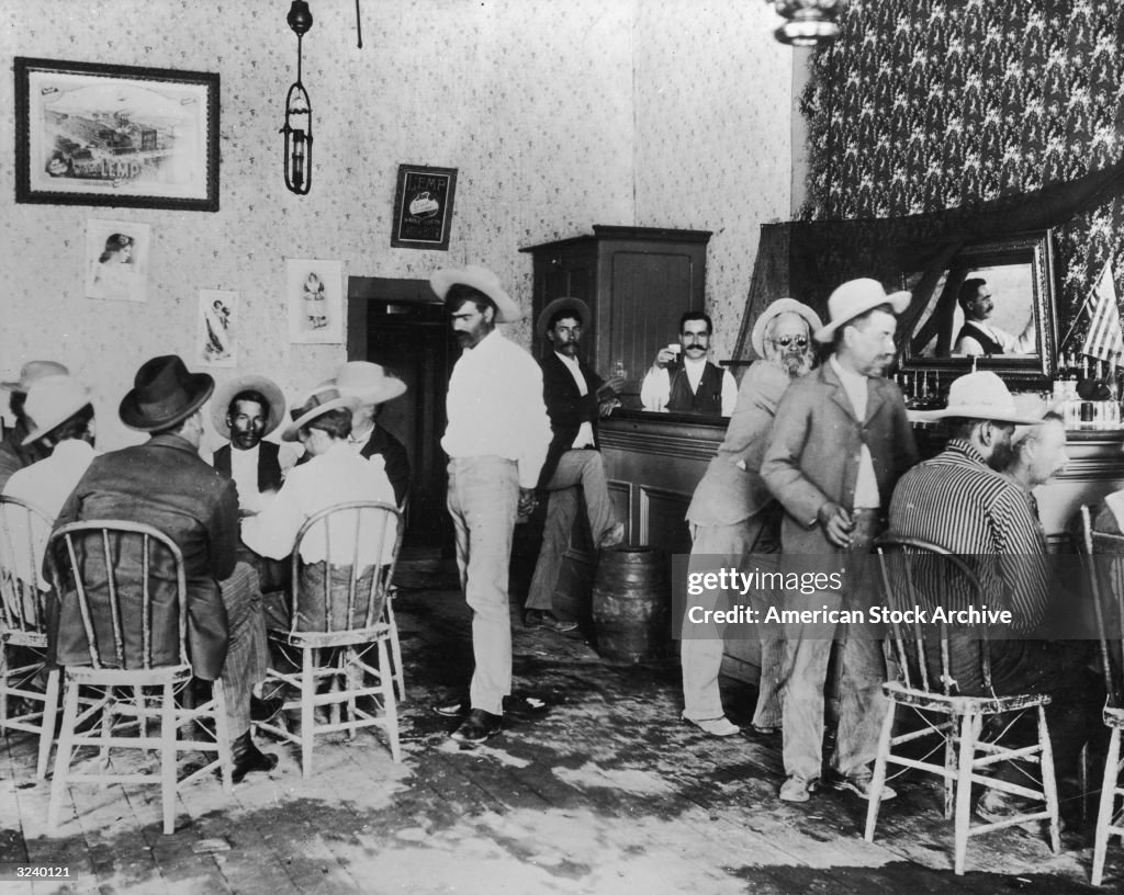 Saloon Days