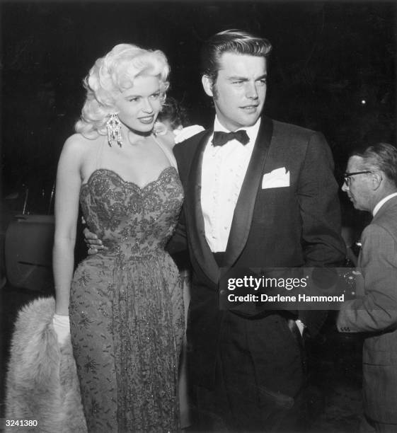 2,355 Jayne Mansfield Photos & High Res Pictures - Getty Images