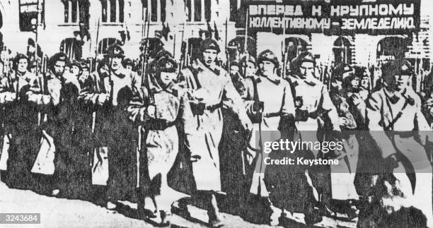 Russian infantry cross the Polish border during the German/Russian partition of Poland.