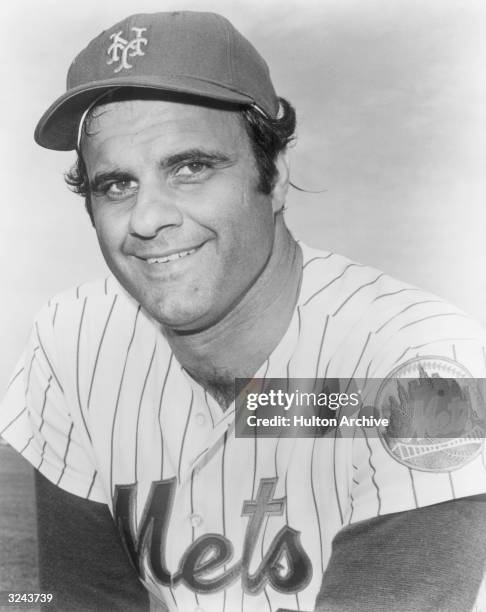 Headshot portrait of New York Mets manager, Joe Torre.