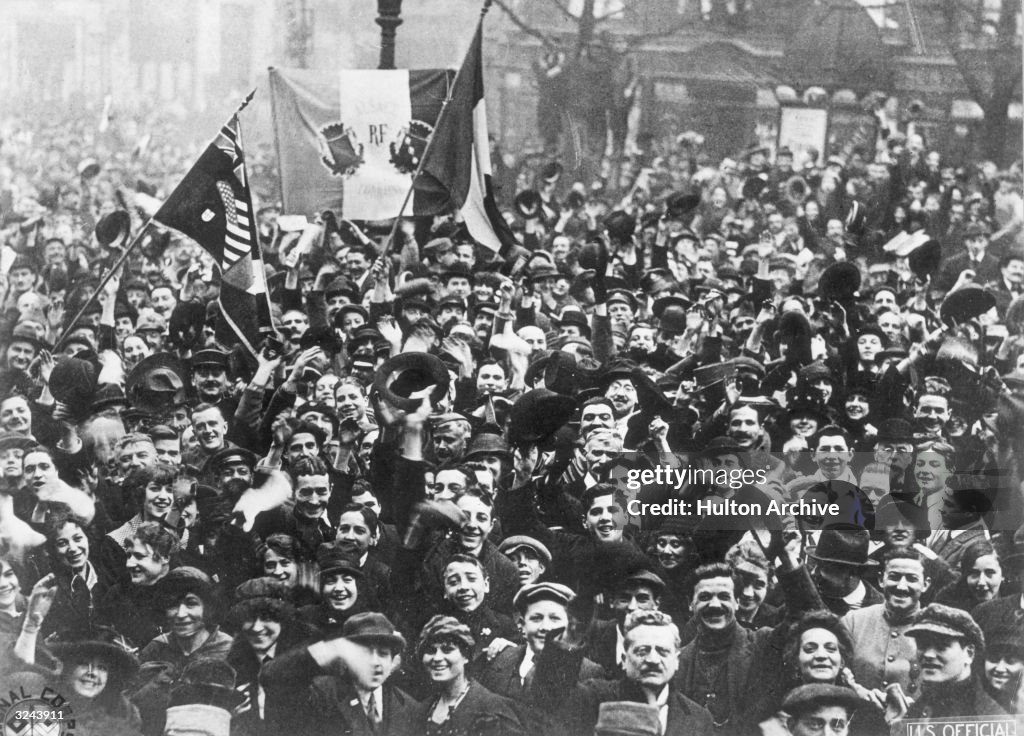 Armistice Crowd