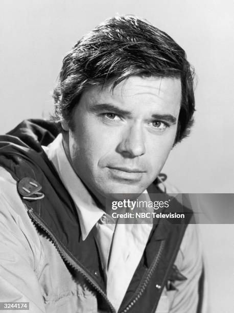 American actor Robert Urich wears a parka in a promotional headshot portrait for the TV show 'Gavilan'.