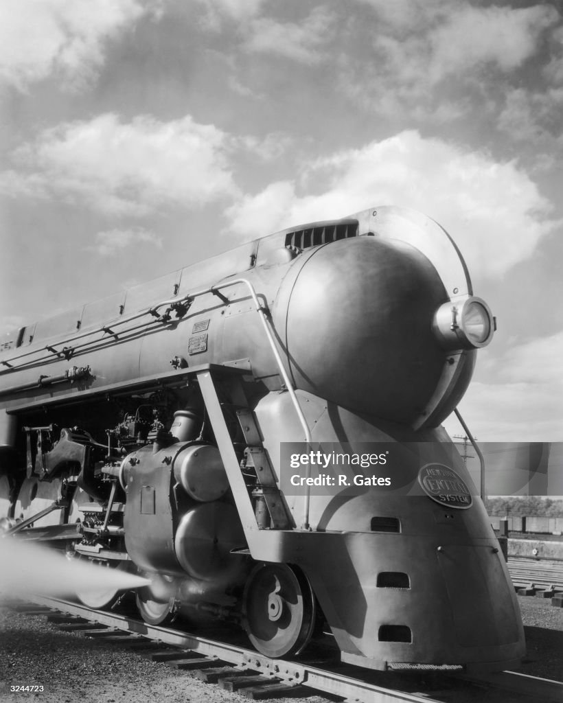 Streamlined A streamlined 4-6-4 Hudson steam locomotive of the New York Central ...