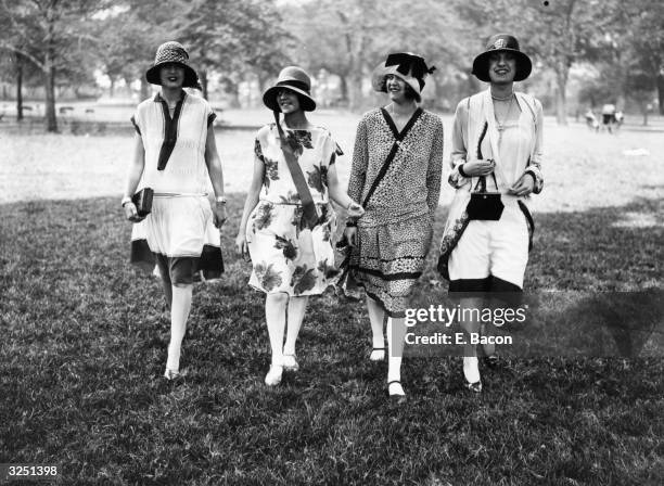 Outfits to be seen in for the racing season, exhibited by Louonda.