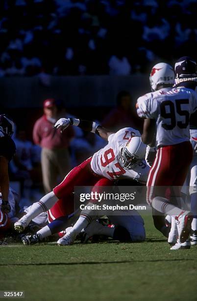 Simeon Rice of the Arizona Cardinals in action during a game against the Minnesota Vikings at the Sun Devil Stadium in Tempe, Arizona. The Vikings...