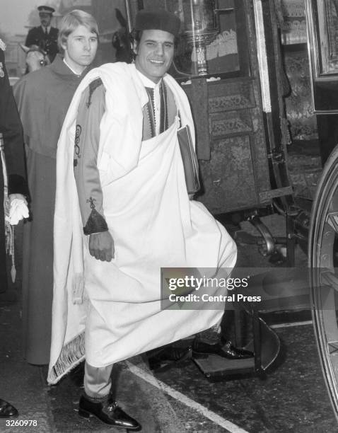 The new ambassador of the Libyan Arab Republic sets out for Buckingham Palace, London, to present his credentials to HM Queen Elizabeth II.