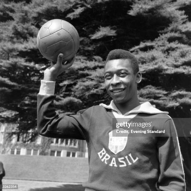 Brazilian footballer Edson Arantes do Nascimento, better known as Pele. Pub - Evening Standard -