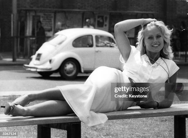 The Swedish Miss World title holder for 1977, Mary Stavin, in London to promote her debut single titled 'Feeling Good Being Bad.'