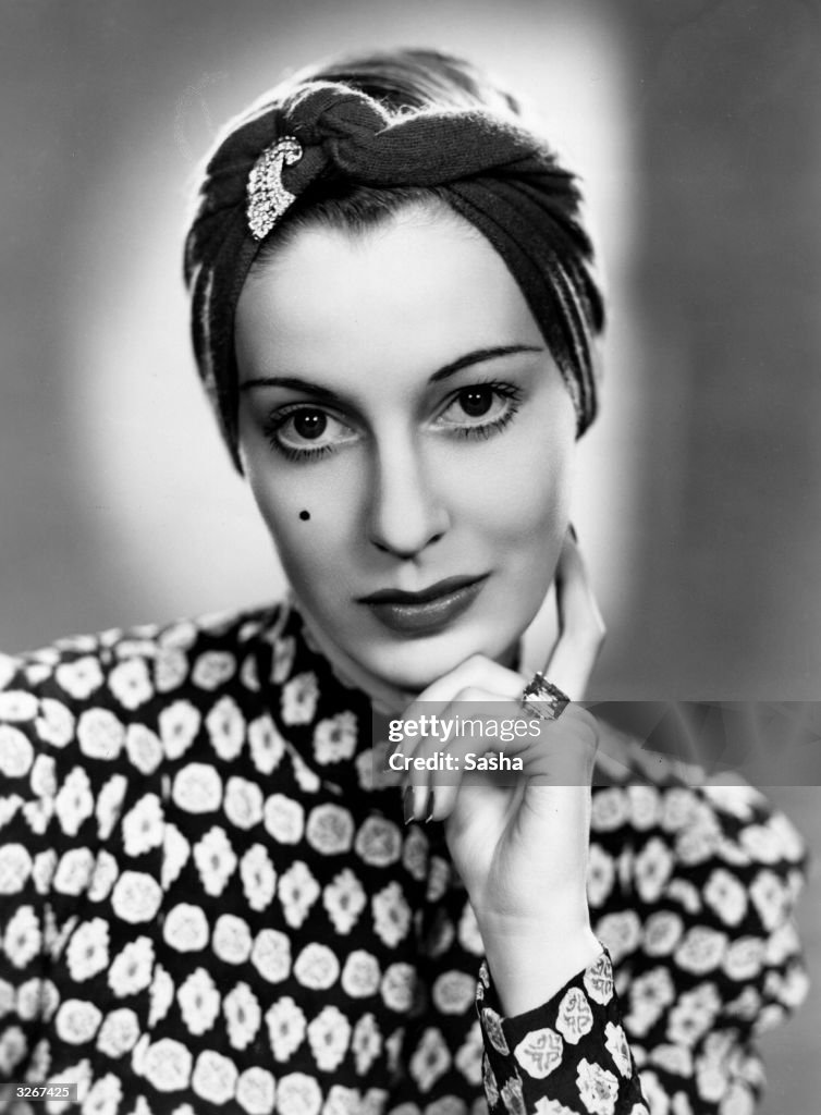 Valerie Hobson
