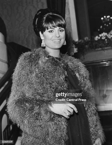 Israeli actress Daliah Lavi arriving for the gala premiere of 'The Night Of The Generals' at the Odeon Leicester Square, London.