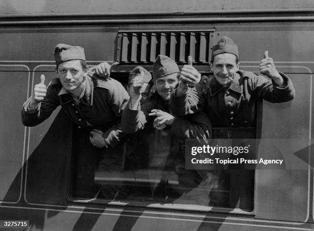 French troops arrive in England from Flanders, slightly wounded in rearguard action during fighting around Dunkirk.